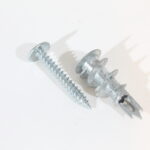 50stk 30mm Gipsplugg i aluminium med skruer