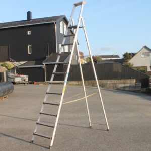 Zarges G421 12-trinns trappestige