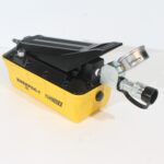 Enerpac turbo II pumpe med slange og manometer - Bilde 3