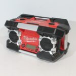 Milwaukee C 12 - 28 DCR radio