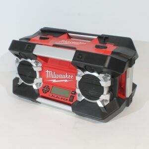 Milwaukee C 12 - 28 DCR radio