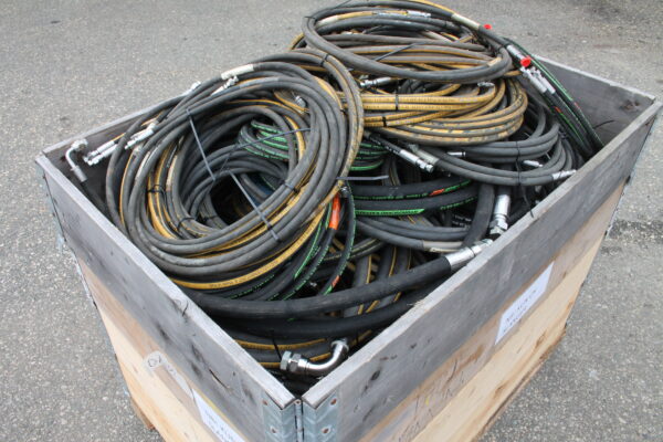 Lot ferdigpressede hydraulikkslanger - Bilde 1