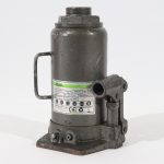 Luna MBJ-30T søylejekk